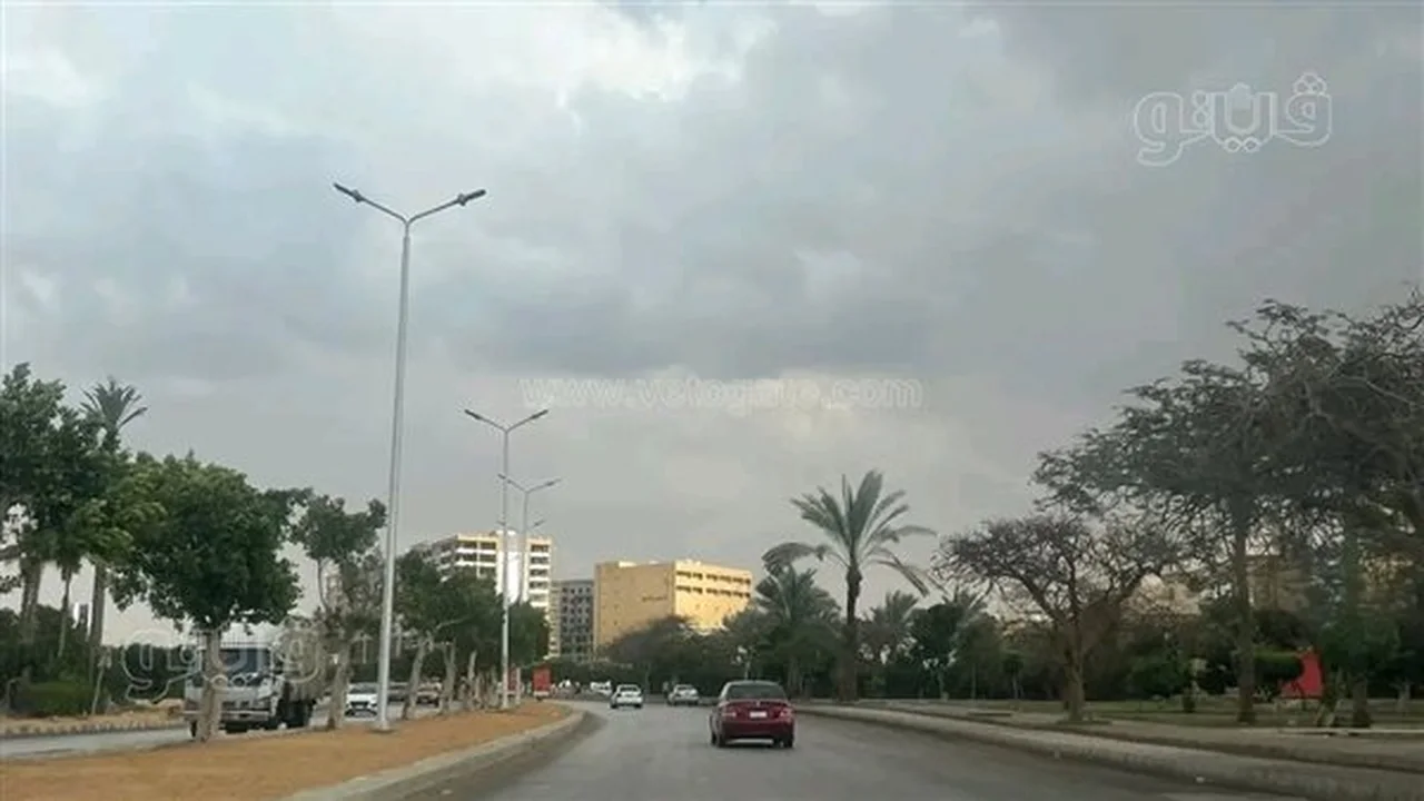 أمطار غزيرة وحبات برد تضرب طقس ثاني أيام عيد الفطر المبارك